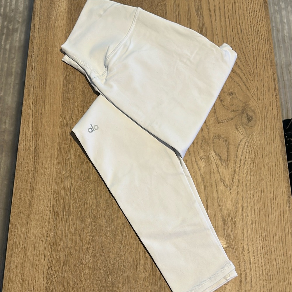 Alo Leggings